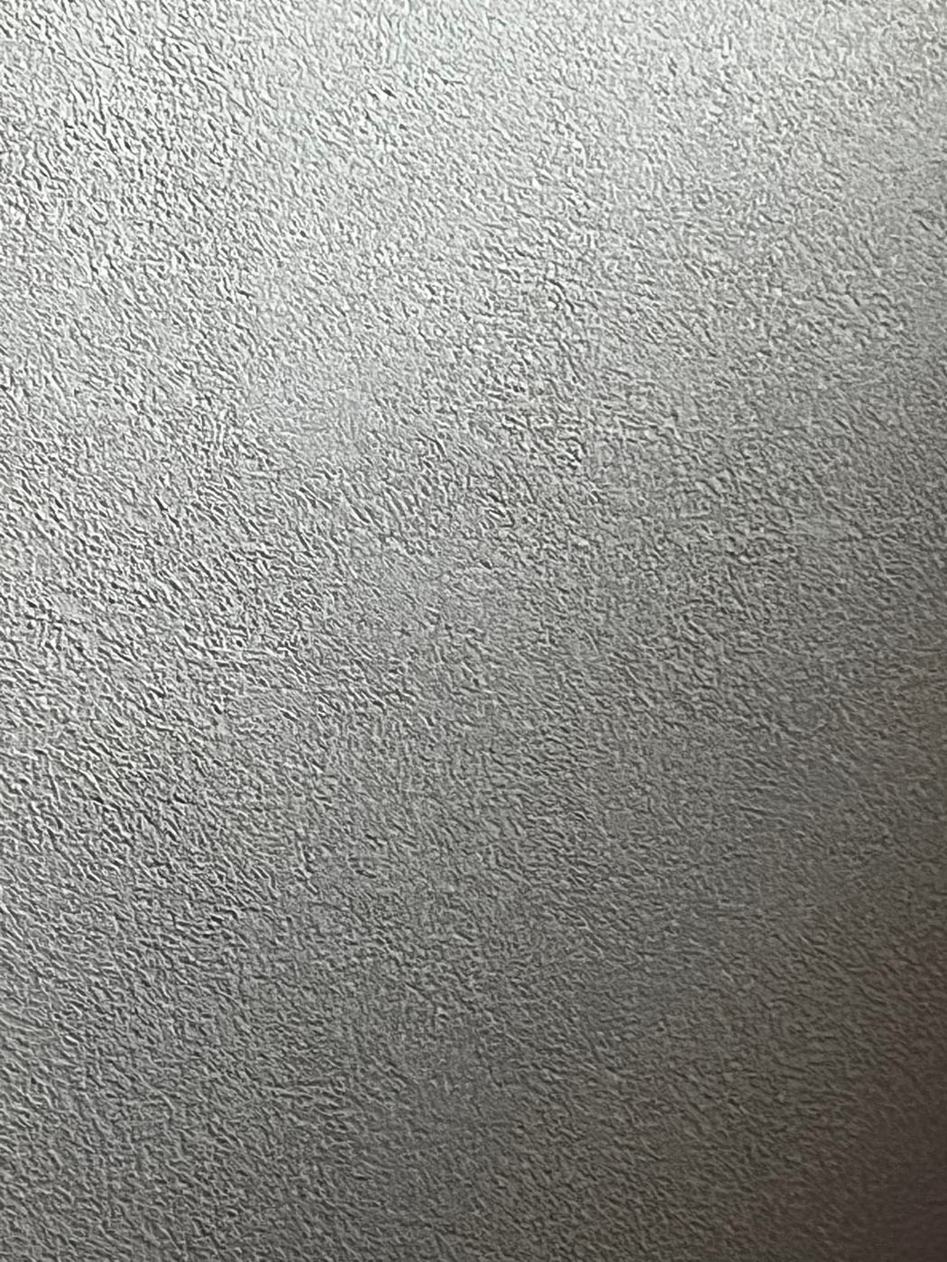 Enduit décoratif gris perle